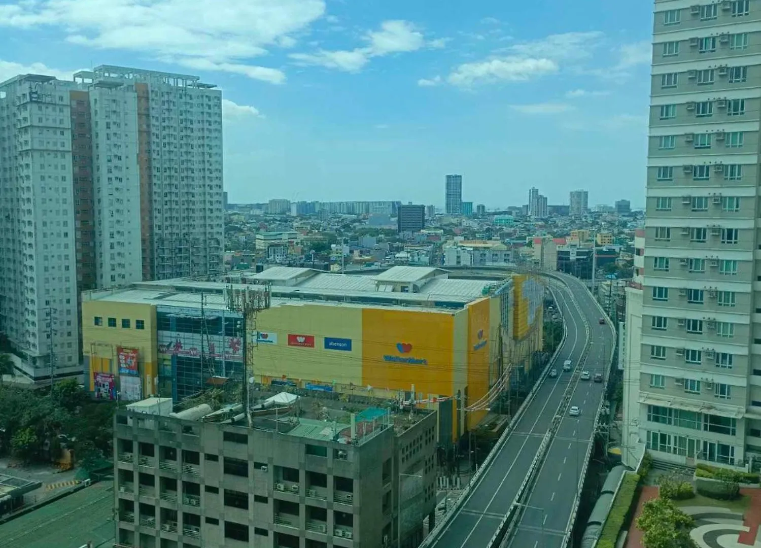 Icon'S Pad Apartment Manila